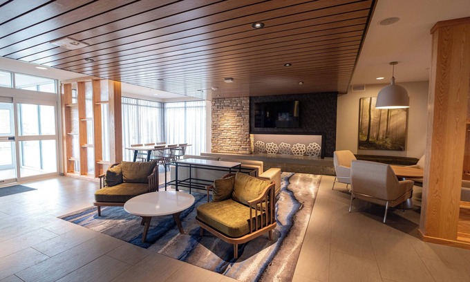 Fond du Lac Hotel | Fairfield Inn & Suites by Marriott Fond du Lac