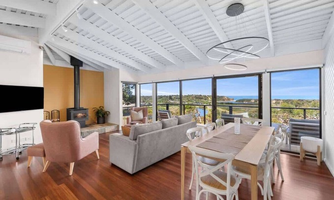 Fairhaven Apartment | Fairhaven Serenity I Ocean & Lighthouse View