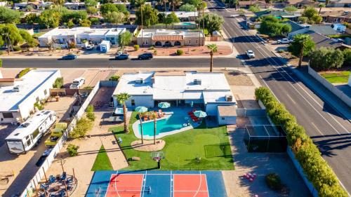 Thunderbird Desert Estates House | Fairway Oasis by AvantStay Ultimate Scottsdale Oasis