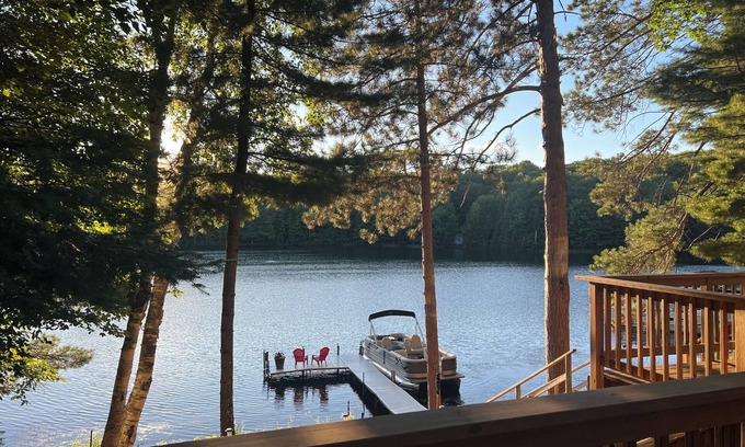 Woodruff Cabin | Fall Dates-Hot rates! 10 min N. of Minocqua~ Little Spider Lake