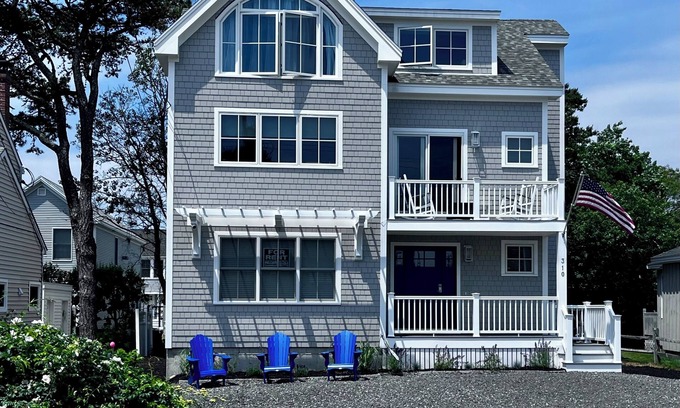 Ogunquit - Wells House | FALL FOLIAGE-BOOK NOW-Lux Moody Beach Retreat-Stunning-Ocean& Marsh Views