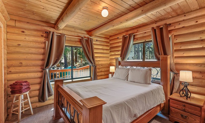 Kachina Village Cabin | Fall in Flagstaff | Enjoy our Local Discounts