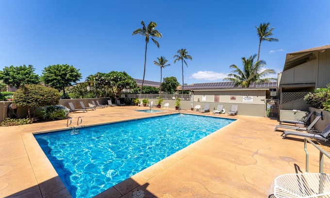 Kihei Apartment | 🏝️😎🏄🏻‍♀️Fall in Maui-Cute Studio across the Beach, pool, hot tub, wifi