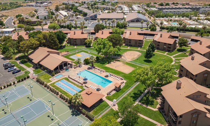 St. George Condo | Fall Special! 15% off until November Dec 19!