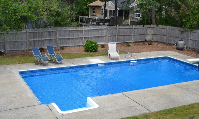 East Falmouth House | Fall/Winter 2022-23 Availability; Short or Long-Term