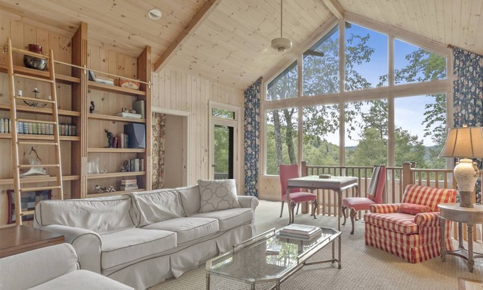 Highlands Falls Cabin | Falls Drive Cottage | Marvelous Home in the Highly Desired Highlands Falls Country Club Community