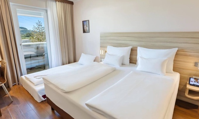 Liefering Hotel | Familienzimmer - Austria Trend Hotel Salzburg Messe