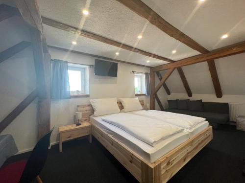 Polsingen House | Familienzimmer mit Bettenlager