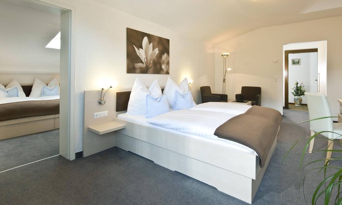 Untertschern Cottage | Familienzimmer mit Südbalkon - Haus Maria