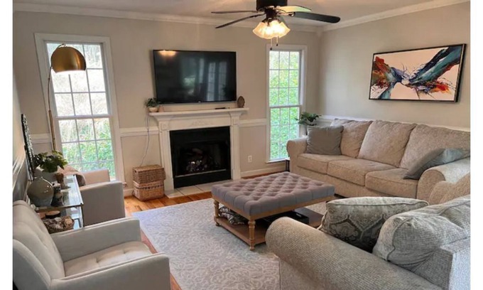 Royal Pines House | Family and friends forest getaway close to DT