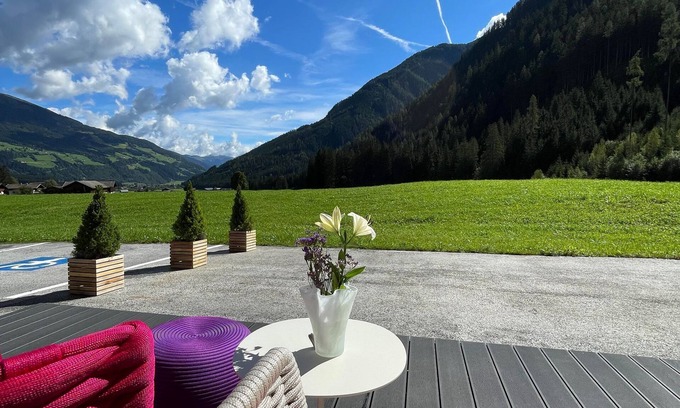 Neukirchen am Grossvenediger Cottage | Family apartment Großvenediger in the farmhouse - Gasthof Siggen