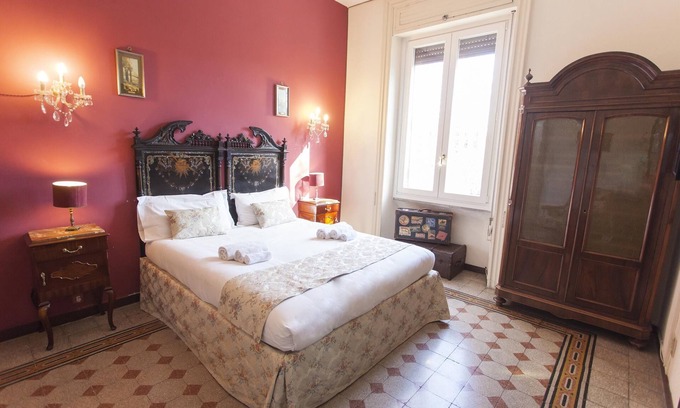 Gianicolense Apartment | * FAMILY APARTMENT IN TRASTEVERE * 220sqm -6 bedrooms in the center of ROME!