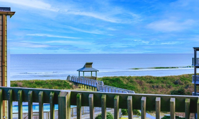 Duck Condo | Family Beach Escape | Ocean View Pool Walk to Duck