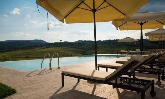 Montepulciano Villa | Family Bio-Suite with 2 bedrooms, 2 bathrooms, a large living room with a double sofa bed. This Suit