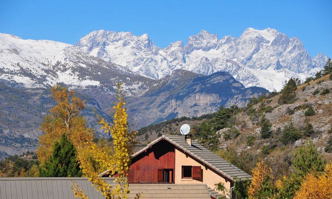 Guillestre Ski Chalet | Family chalet 12 pers Guillestre Queyras splendid view of the Ecrins