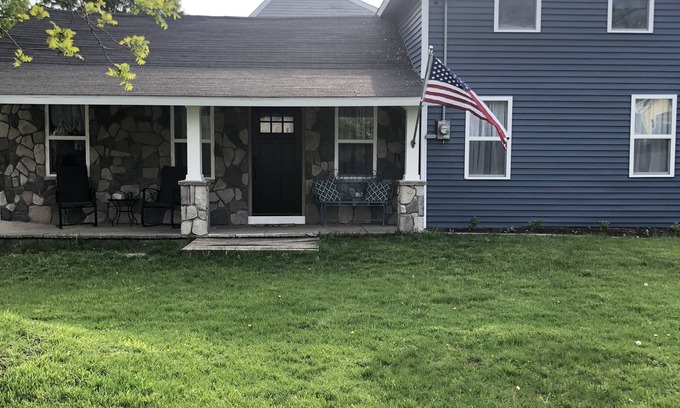 Pentwater Cottage | Family cottage in the village of PTW, walking distance to downtown and the beach