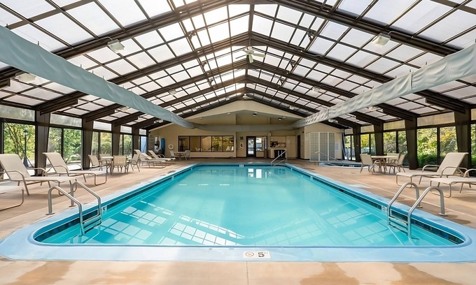 French Lick Villa | Family Escape in French Lick | 2 Villas with Kitchen, Balcony, & Indoor Pool