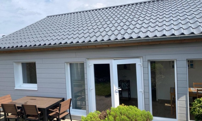 Travemuende House | Family-friendly holiday home on the Priwall right on the wide Baltic Sea beach