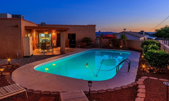 Lake Havasu City House | Family Friendly Oasis w/ Pool & BBQ
