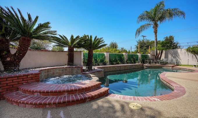 Southeast Anaheim House | Family Friendly Beautiful Decorated Pool Home