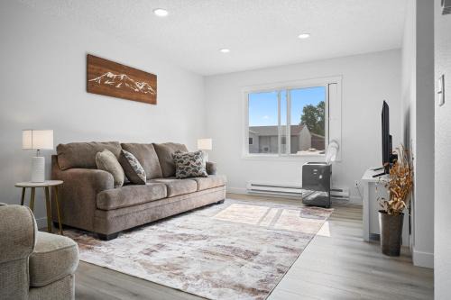 Gillette House | Family Friendly Find on Emerson!