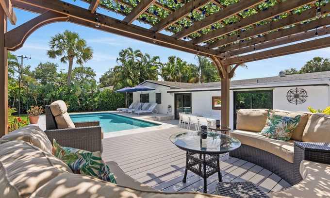 Boynton Beach House | Family Friendly - Heated Pool - Near Beach + Dining