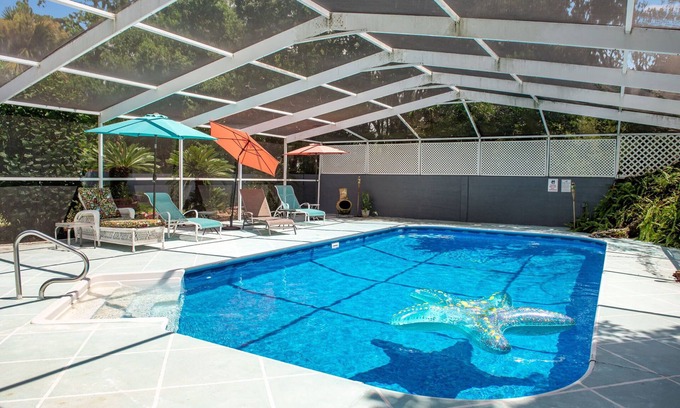 Mary Esther House | Family-friendly home with heated salt pool min from the beach