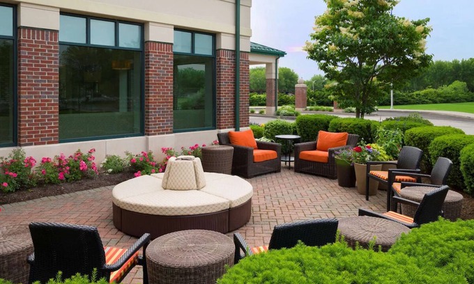 Silver Lane House | Family-Friendly Inn Near Shops at Somerset Square: Free Parking, Pool, 4 Units