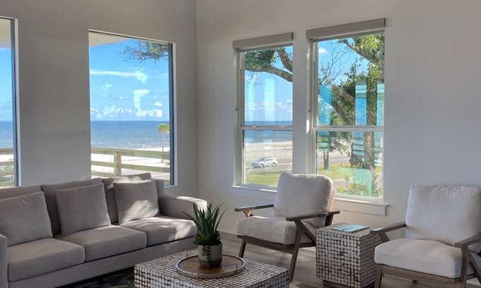 Gulfport House | Family-Friendly!