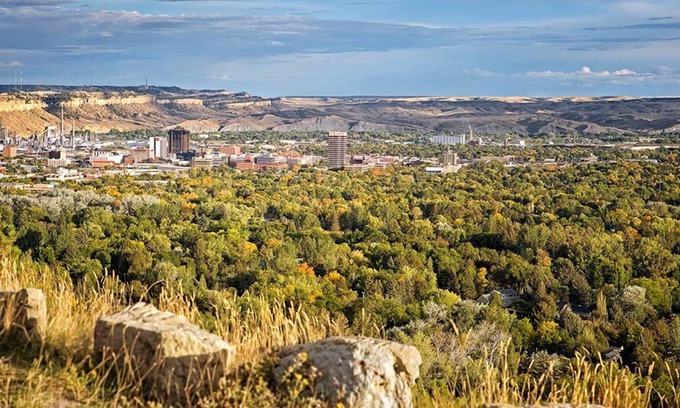 Billings House | Family & Friends Getaway, 2 Spacious Units Near Lake Elmo State Park