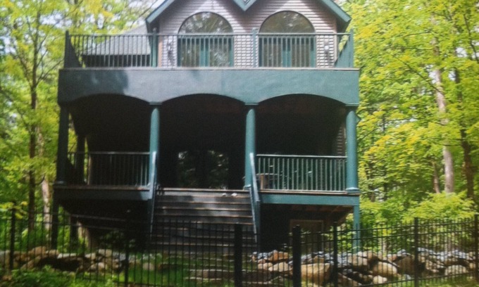 Lake George House | Family Fun House at The Lake