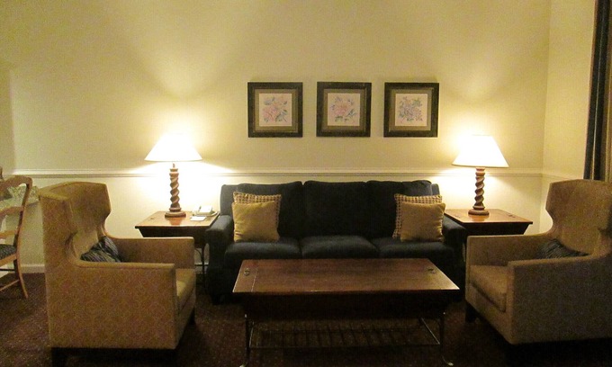 Williamsburg Condo | Family Fun in the Heart of Williamsburg in a spacious three bedroom condo