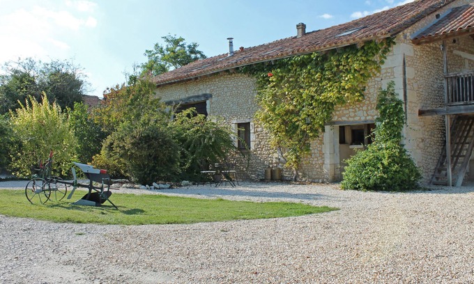 Nabinaud Apartment | Family Holiday Hamlet - Heated Pools, Golf, Tennis, Creche, 10 mins to beach!