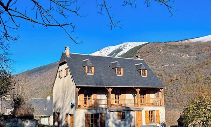 Vielle-Louron House | Family home in the heart of the Hautes-Pyrénées