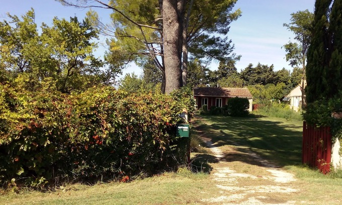 Velleron Villa | FAMILY HOME IN THE VELLERON COUNTRYSIDE