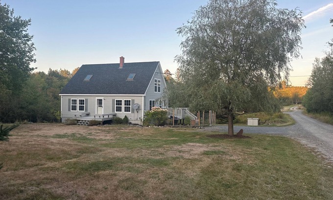 Seal Cove House | Family home on private dead end road five minute walk to Acadia National Park