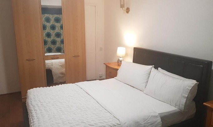 Mayfield House | Family Lodge, Princess Lodge, Executive Lodge, Master's Lodge