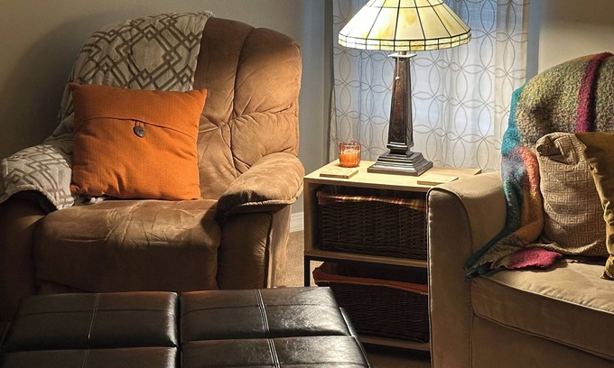 West Richland House | Family sized comfort with executive space too!