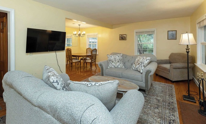Ames House | Family-Sized Comfort in Ames – 4BR/3BA