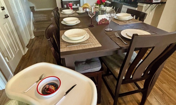 Kissimmee House | Family sized home! Near Disney & MCO, resort style, perfect for the holidays!