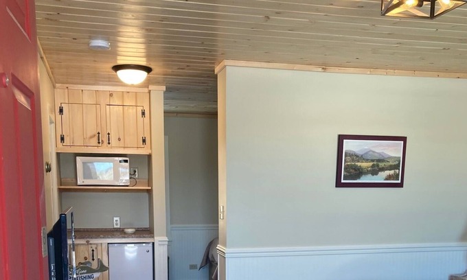 Lake Placid House | Family Suite with Mountain Views 12