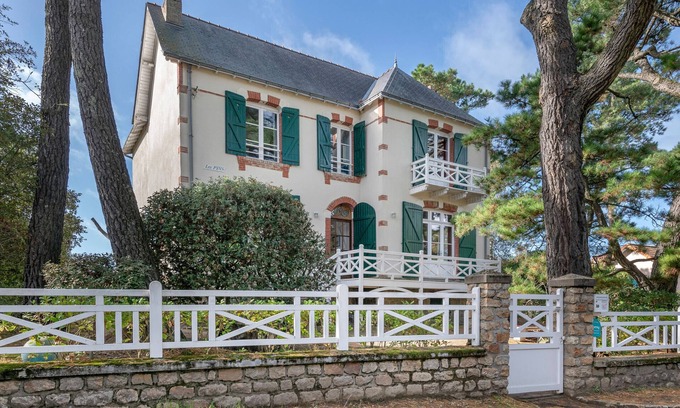 Saint-Brevin-l'Ocean Ski Chalet | Family villa 300m from the beach of L'Océan