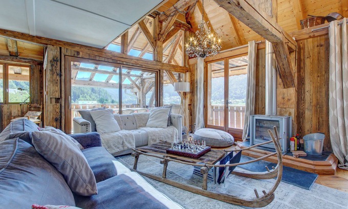 Saint-Jean-dʼAulps House | Fantastic 3-bedroom barn in Saint-Jean-d'Aulps
