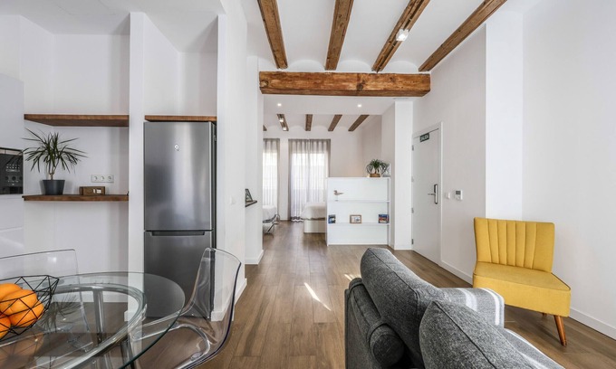 La Roqueta Apartment | Fantastic adapted Studio