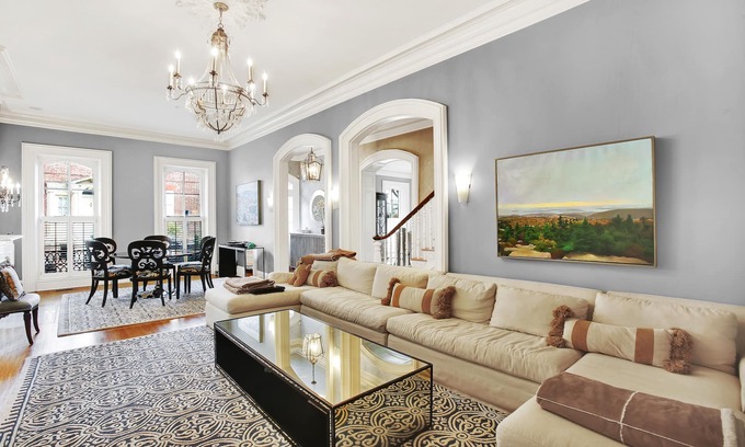Historic District House | Fantastic house with lots of parking in downtown Annapolis, steps to the USNA!