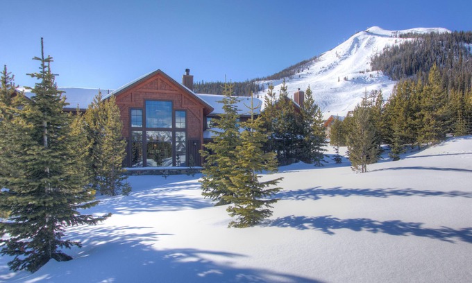 Big Sky House | Fantastic Ski in/Out-Both Resorts!Luxurious Mountain Retreat