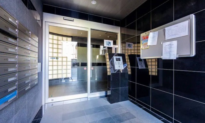 Higashi Apartment | Fantasy