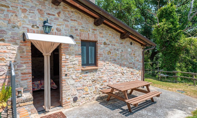 Giano dell'Umbria Other | Farmhouse 'Casale Storico Fogliani- Margherita' with Mountain View, Shared Pool and Wi-Fi