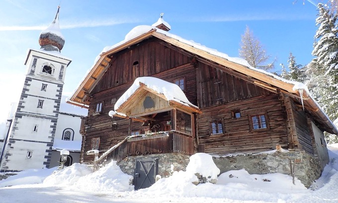 Weisspriach House | Farmhouse in Weißpriach near Mountain Lakes