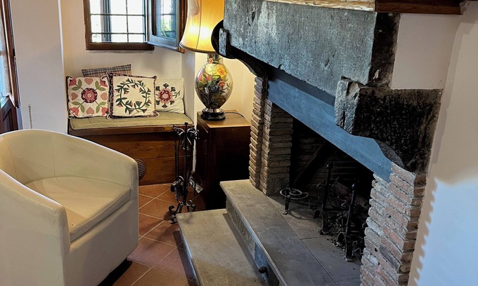 Umbertide House | Farmhouse with incredible view with pool